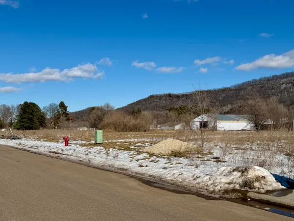 $185,000 | 3017 Red Clover Street, Holmen, WI 54636