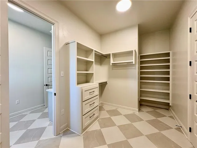 $605,000 | 1333 Avenue Lacroix Street, Covington, LA 70433