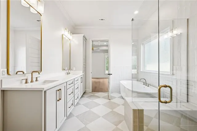 $605,000 | 1333 Avenue Lacroix Street, Covington, LA 70433