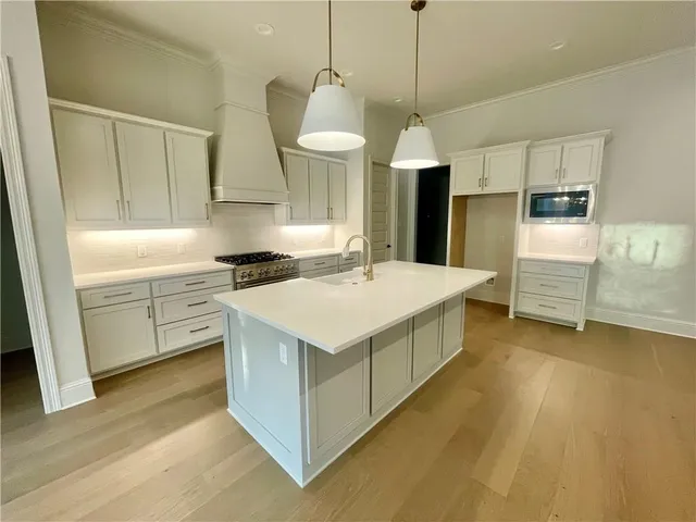 $605,000 | 1333 Avenue Lacroix Street, Covington, LA 70433