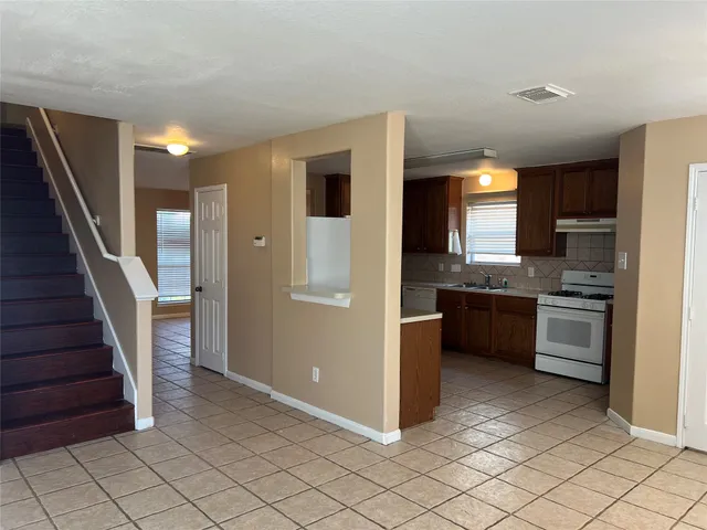 $2,300 | 3223 Amber Meadow Drive, Katy, TX 77449