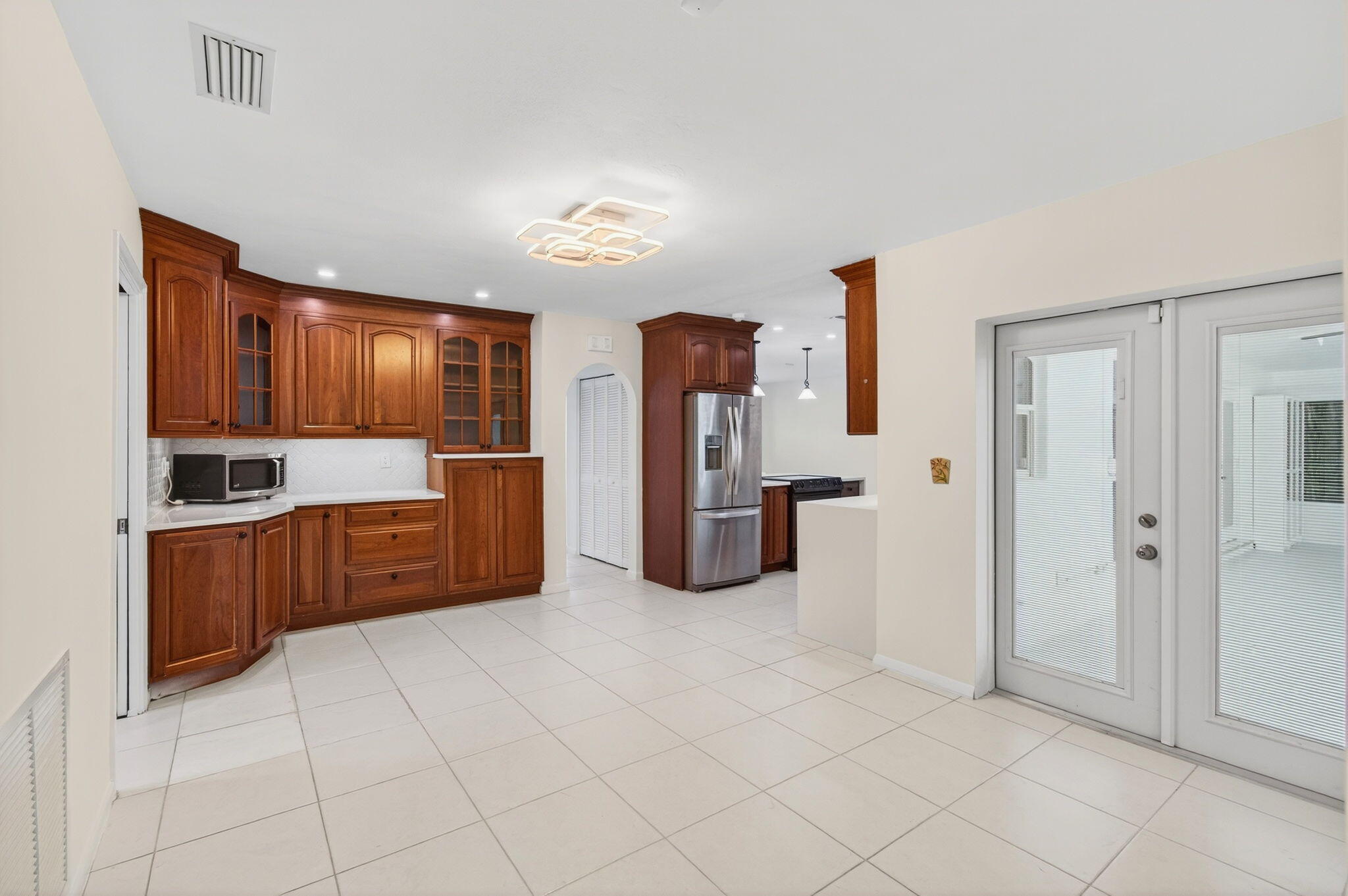699 Northwest 16th Avenue Boca Raton, FL 33486 - Photo 12 of 46 699 NW 16th Ave, Boca Raton, FL 33486 (2