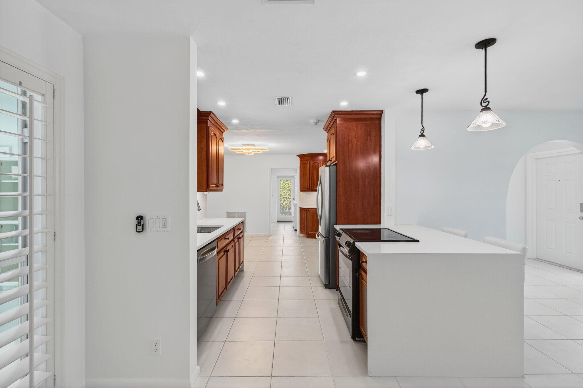 699 Northwest 16th Avenue Boca Raton, FL 33486 - Photo 7 of 39 699 NW 16th Ave, Boca Raton, FL 33486 (1