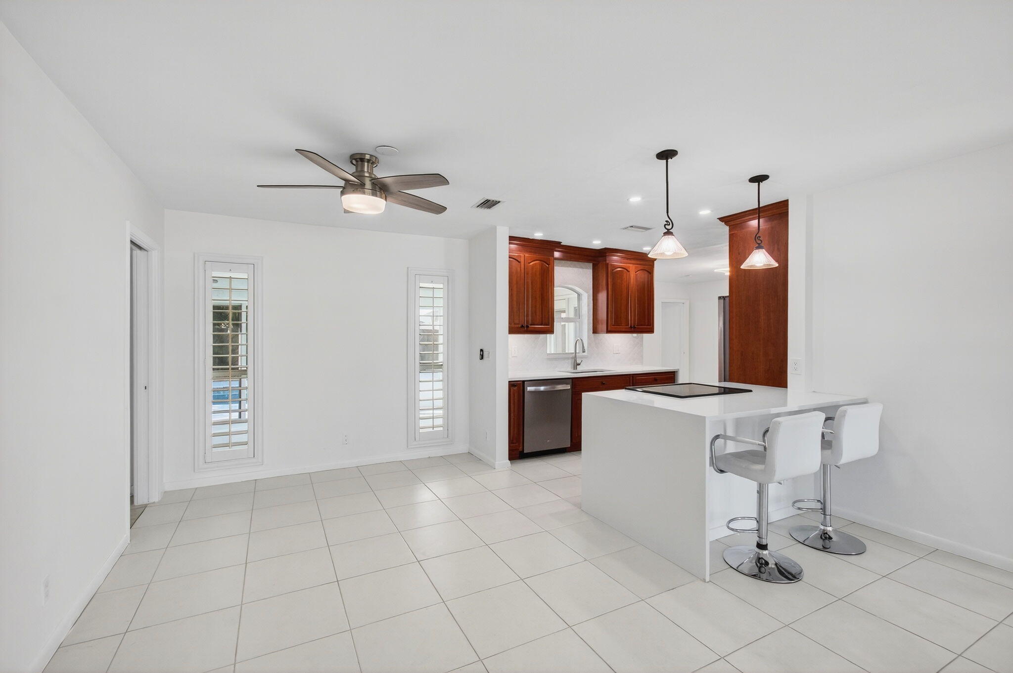 699 Northwest 16th Avenue Boca Raton, FL 33486 - Photo 8 of 46 699 NW 16th Ave, Boca Raton, FL 33486 (1