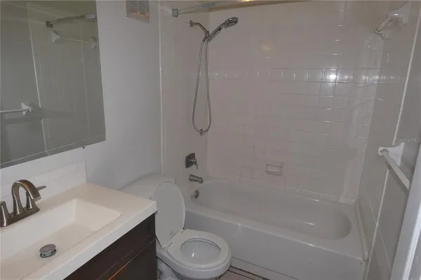 $1,425 | 121 3rd Avenue North, Unit 302, St. Petersburg, FL 33701