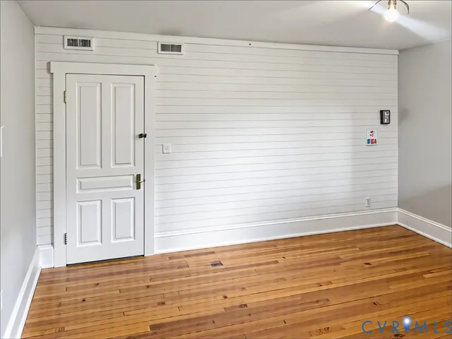 $230,000 | 1016 Court Street, Victoria, VA 23974