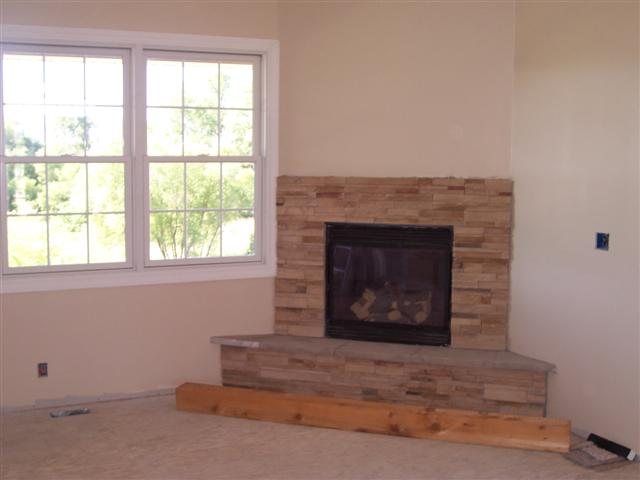 1732 Kingsbury Road Washington, IL 61571 - Photo 5 of 9 Gallery Image 5