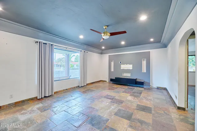 $699,000 | 327 East Medlock Drive, Phoenix, AZ 85012