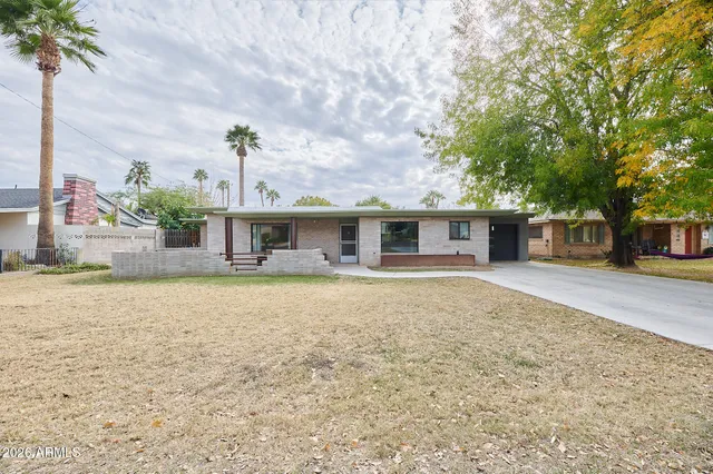 $699,000 | 327 East Medlock Drive, Phoenix, AZ 85012