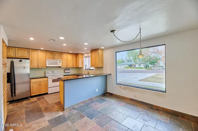 $699,000 | 327 East Medlock Drive, Phoenix, AZ 85012