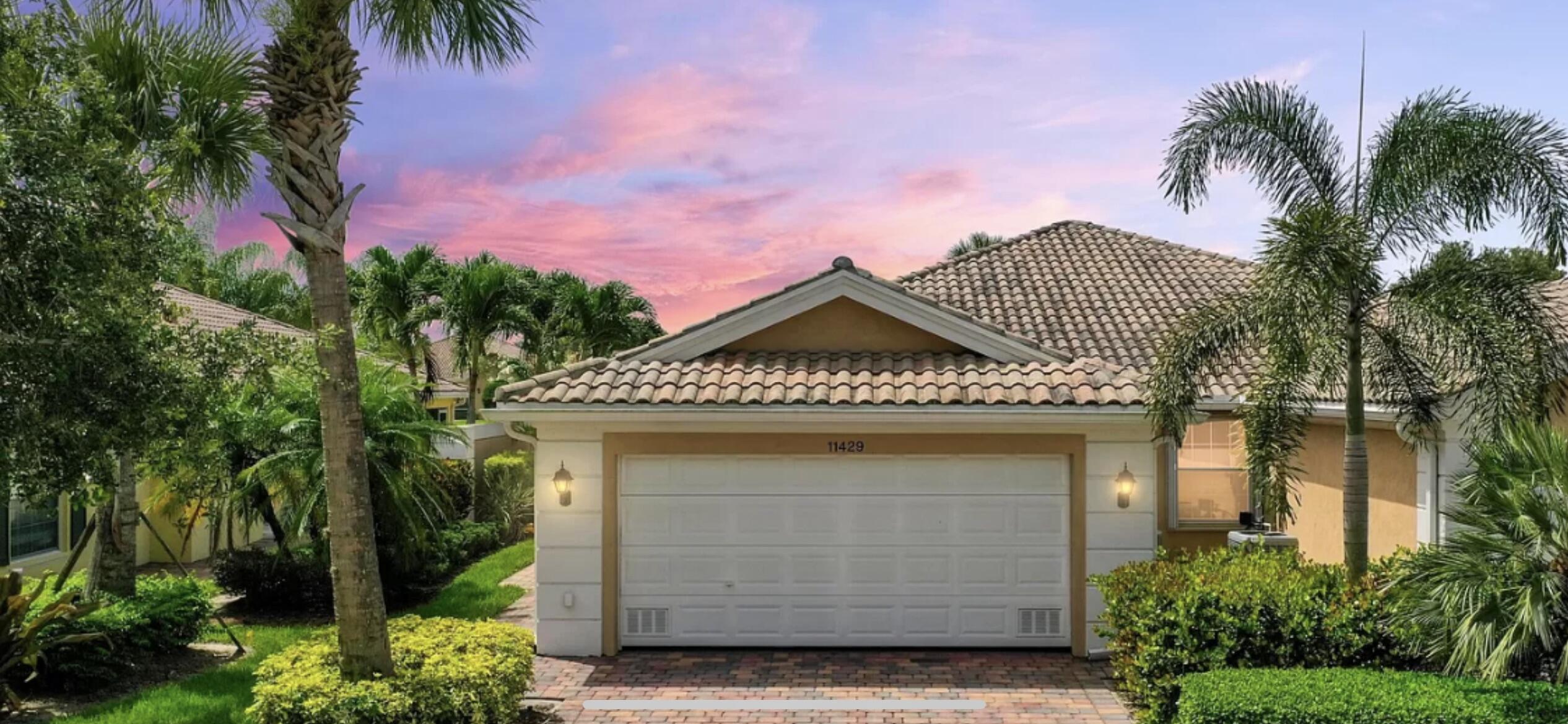 11429 Southwest Pembroke Dr  