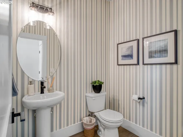 $724,990 | 11760 Southwest 176th Drive, Beaverton, OR 97007