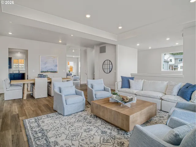 $724,990 | 11760 Southwest 176th Drive, Beaverton, OR 97007