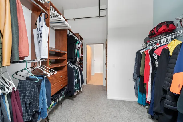 $375,000 | 1645 West Ogden Avenue, Unit 702, Chicago, IL 60612