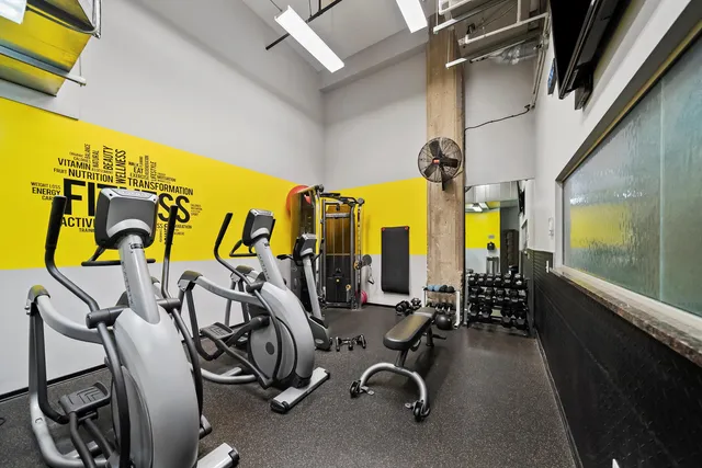 $375,000 | 1645 West Ogden Avenue, Unit 702, Chicago, IL 60612