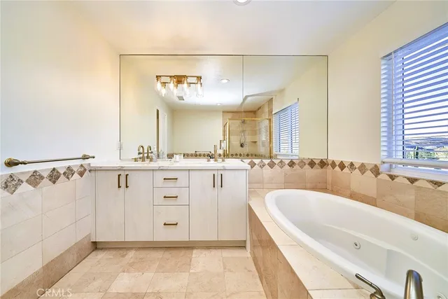 $829,000 | 10357 Commerce Avenue, Unit 7, Tujunga, CA 91042