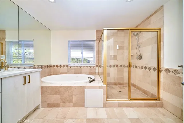 $829,000 | 10357 Commerce Avenue, Unit 7, Tujunga, CA 91042