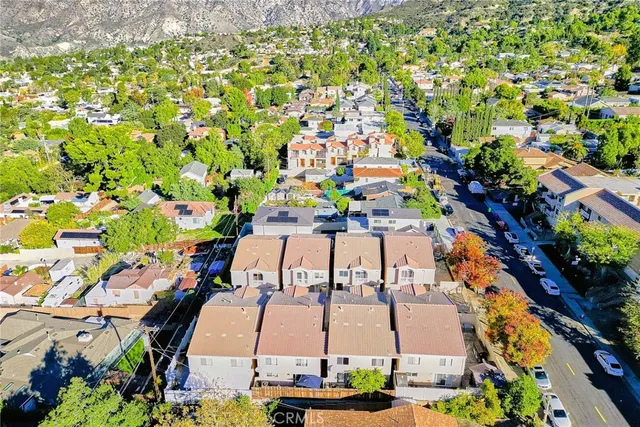 $829,000 | 10357 Commerce Avenue, Unit 7, Tujunga, CA 91042