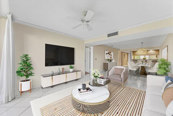 $249,900 | 6217 Balboa Circle, Unit 106, Boca Raton, FL 33433