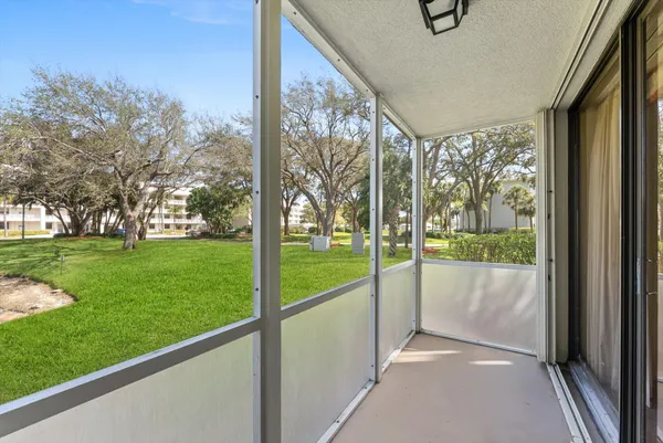 $249,900 | 6217 Balboa Circle, Unit 106, Boca Raton, FL 33433