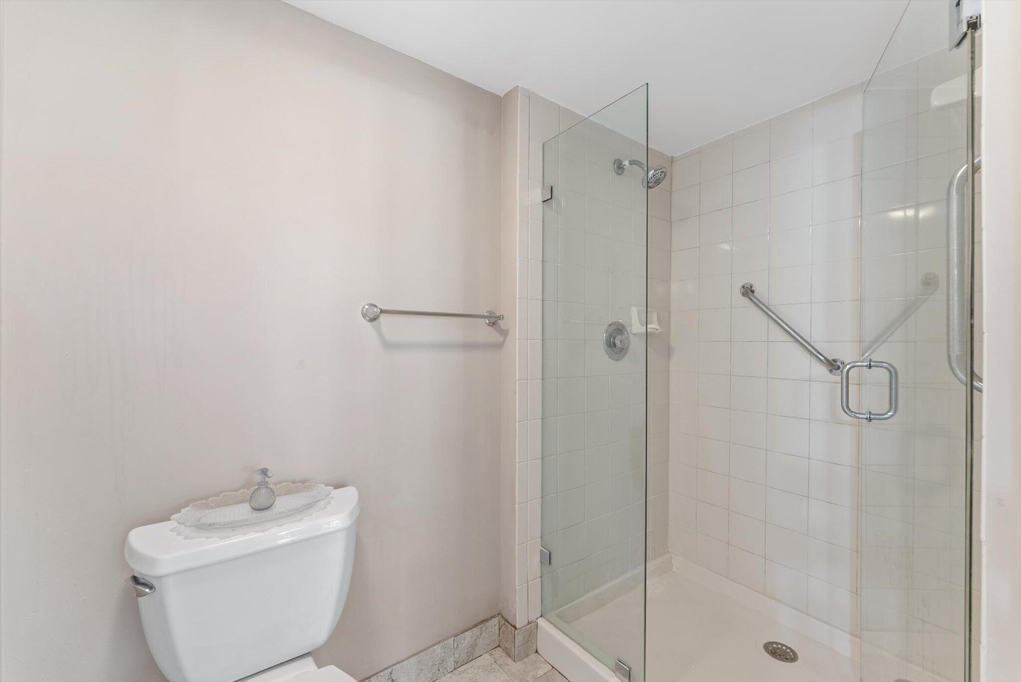 6217 Balboa Circle, Unit 106 Boca Raton, FL 33433 - Photo 28 of 49 25-25