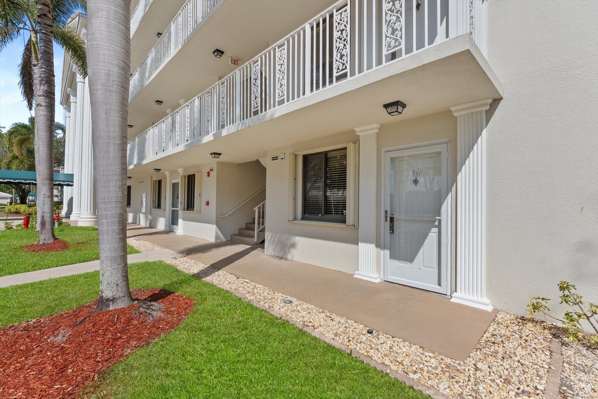 6217 Balboa Circle, Unit 106 Boca Raton, FL 33433 - Photo 5 of 49 04-4