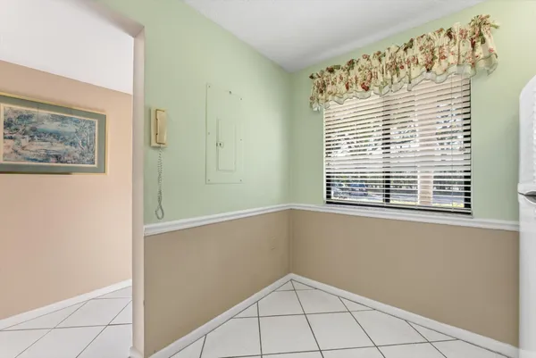 $249,900 | 6217 Balboa Circle, Unit 106, Boca Raton, FL 33433