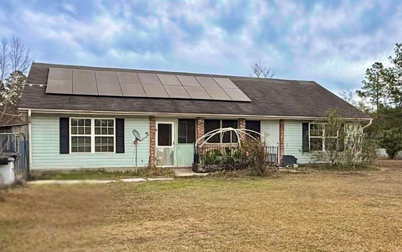 387 Burton Street Nahunta, GA 31553 - Photo 1 of 30 Front of Duplex