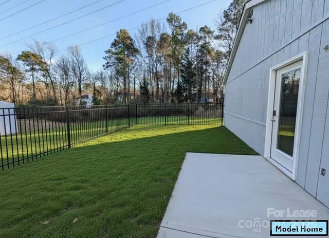 $1,945 | 3211 Winding Trail, Unit 2, Matthews, NC 28105