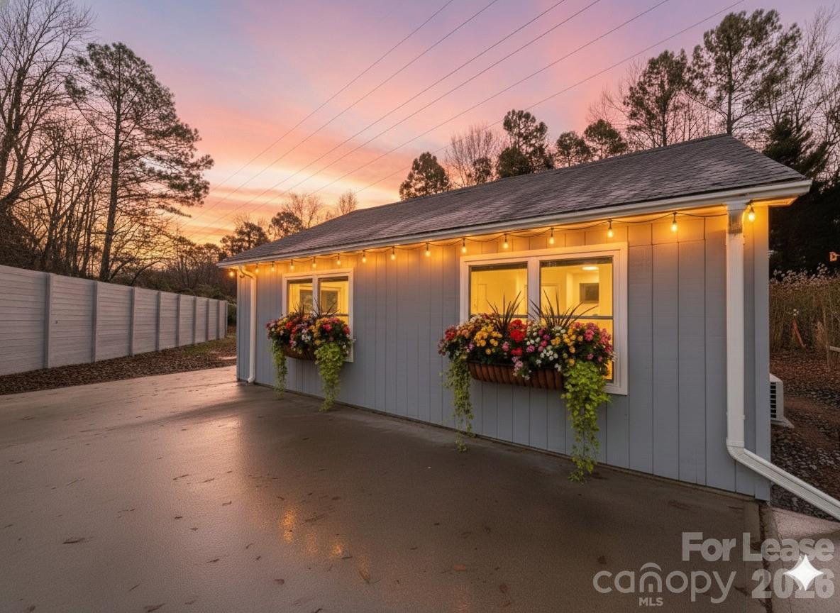 3211 Winding Trail, Unit 2 Matthews, NC 28105 - Photo 10 of 10 a view of a porch