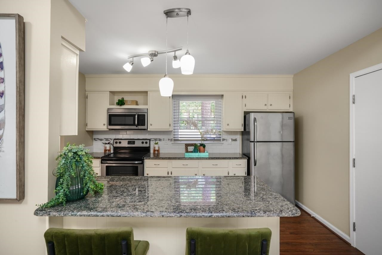 7016 Ray Road Raleigh, NC 27613 - Photo 3 of 26 Photo 3