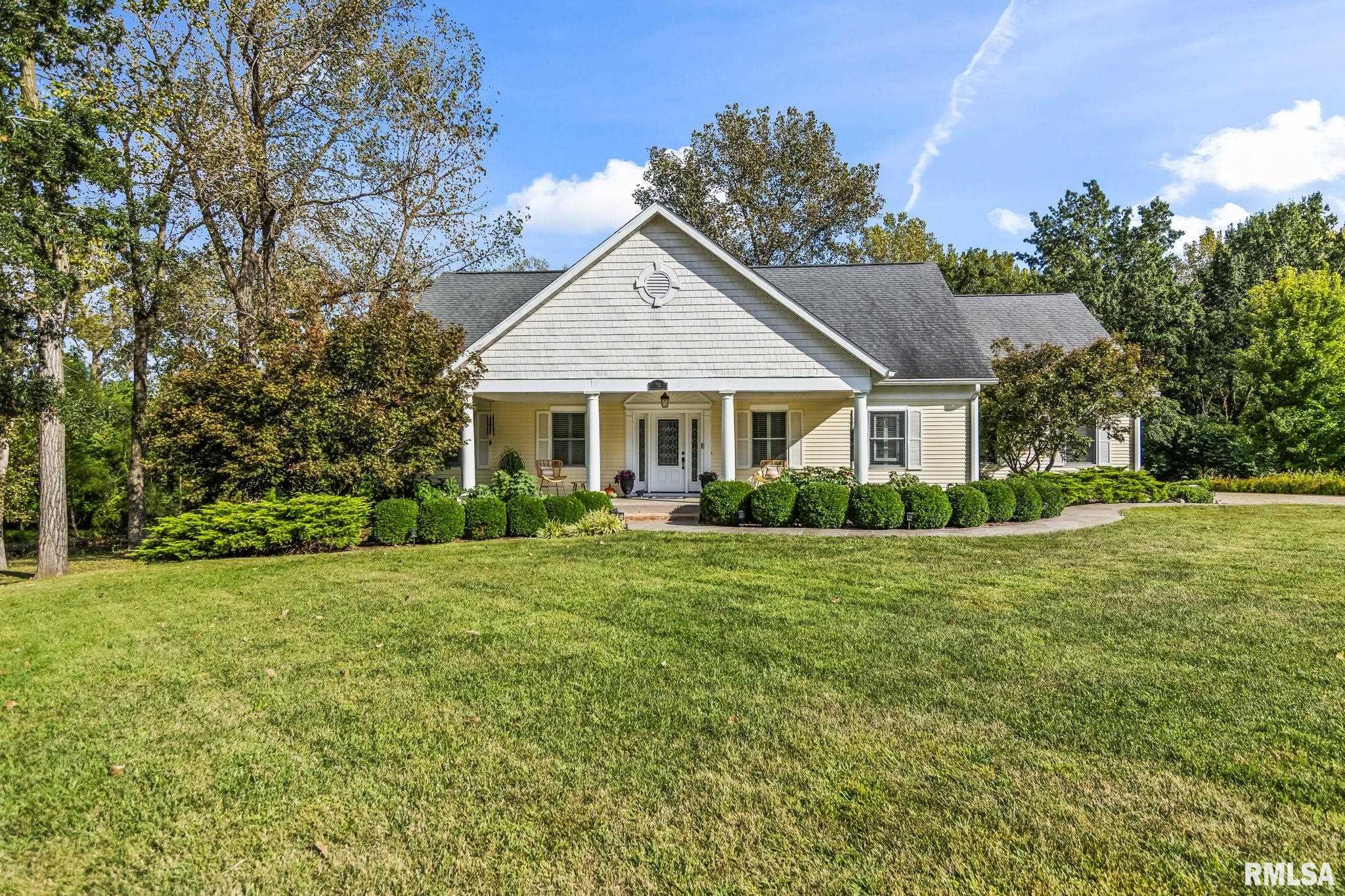 24 Marquette Lane Springfield, IL 62712 - Photo 1 of 71 Gallery Image 1