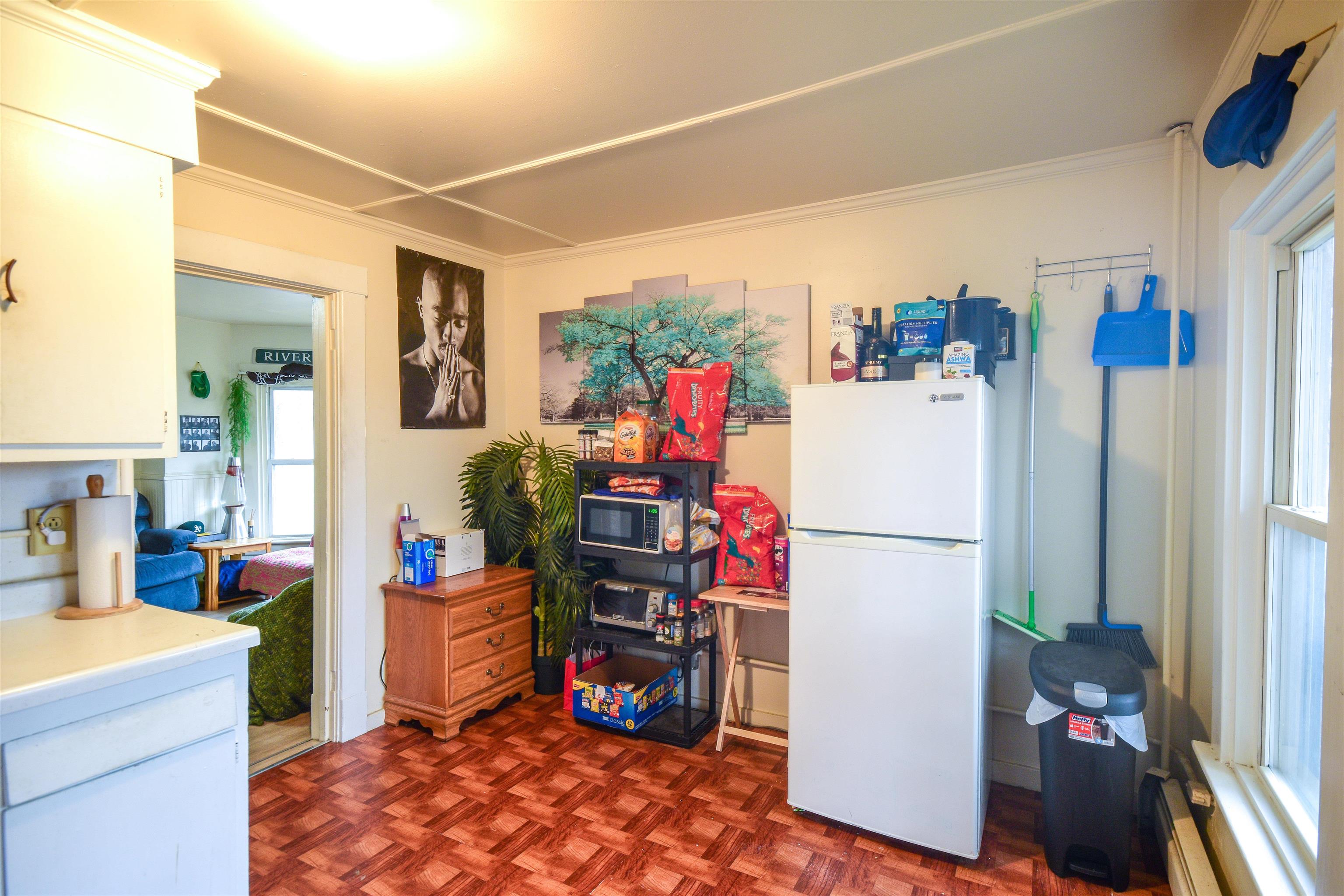 235 Elm Street Bennington, VT 05201 - Photo 8 of 26