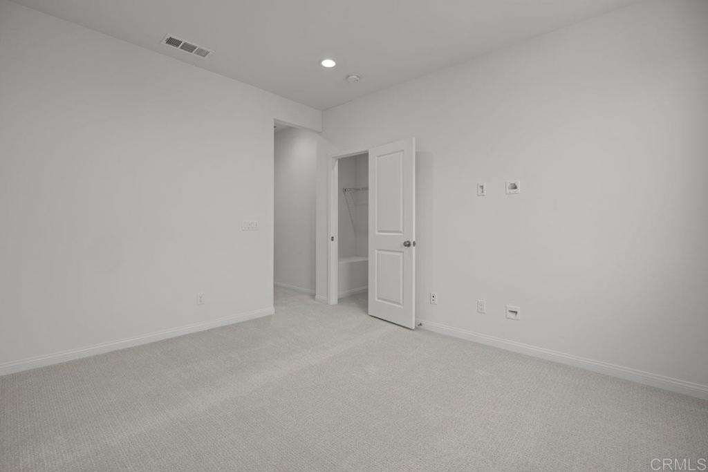 520 Cobblestone Court El Cajon, CA 92020 - Photo 11 of 24 a view of room