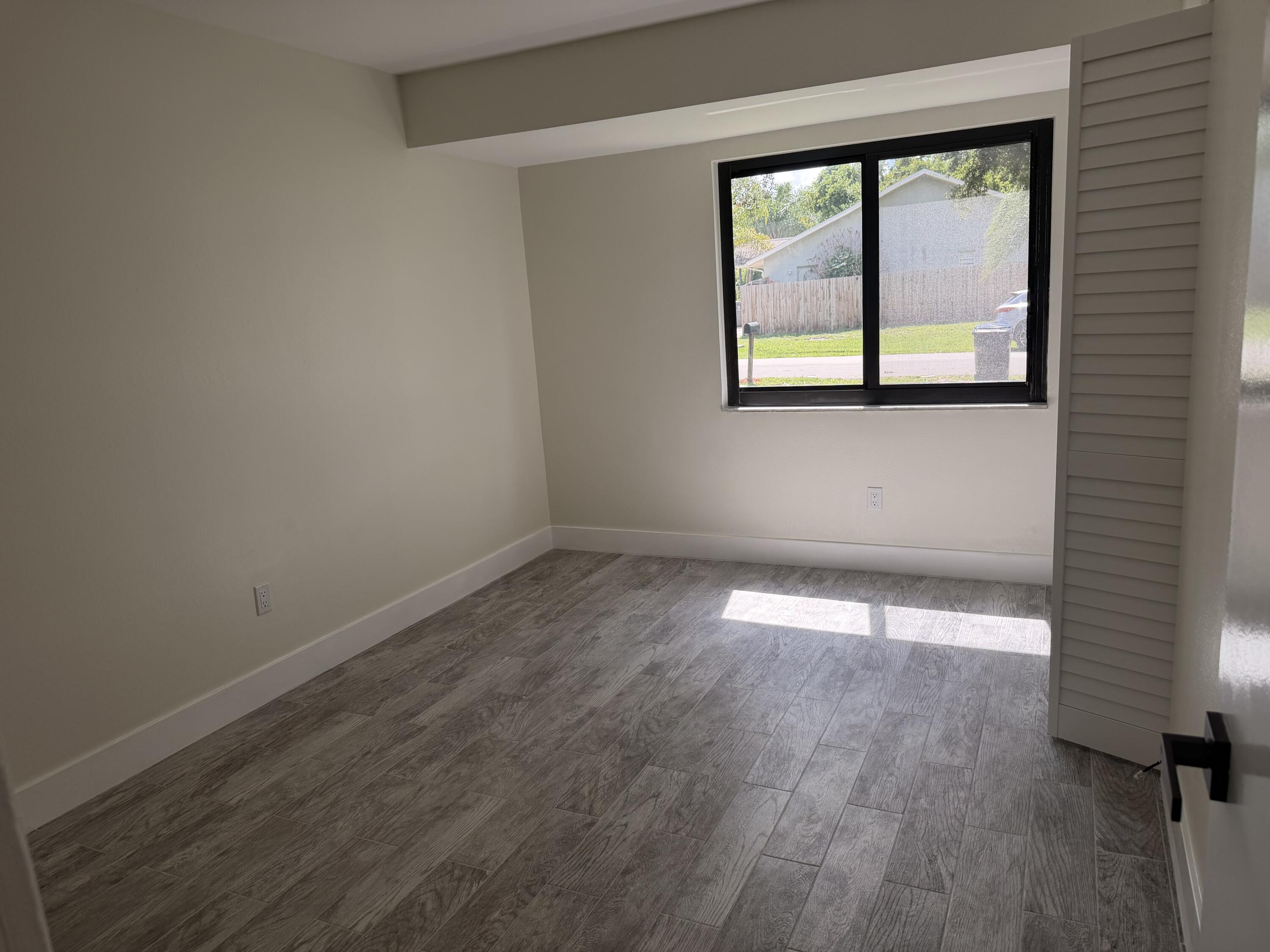 1117 Southeast Stewart Road Port St. Lucie, FL 34952 - Photo 14 of 17 IMG_8804