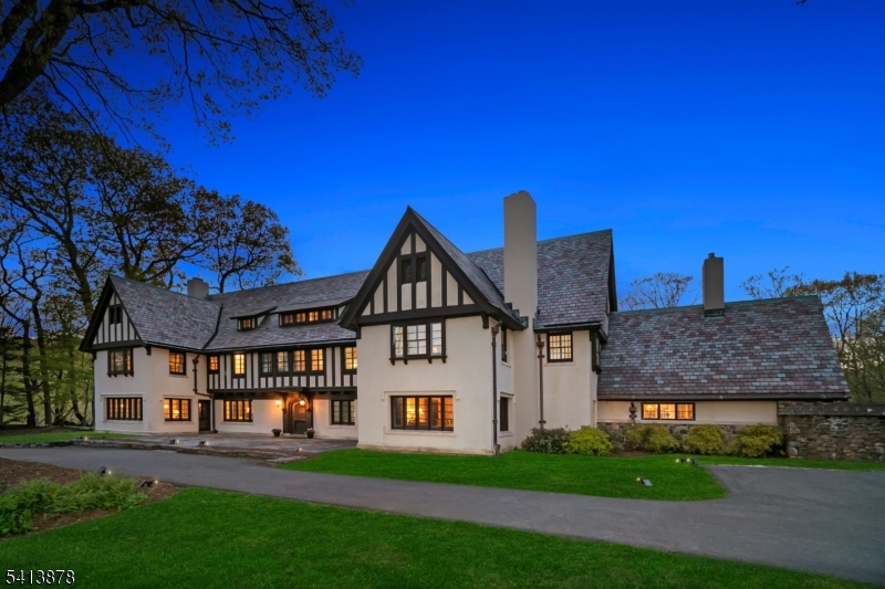 251 Mountainside Road Mendham, NJ 07945 - Photo 1 of 49