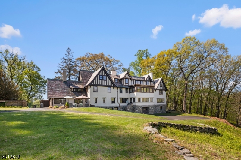 251 Mountainside Road Mendham, NJ 07945 - Photo 35 of 49