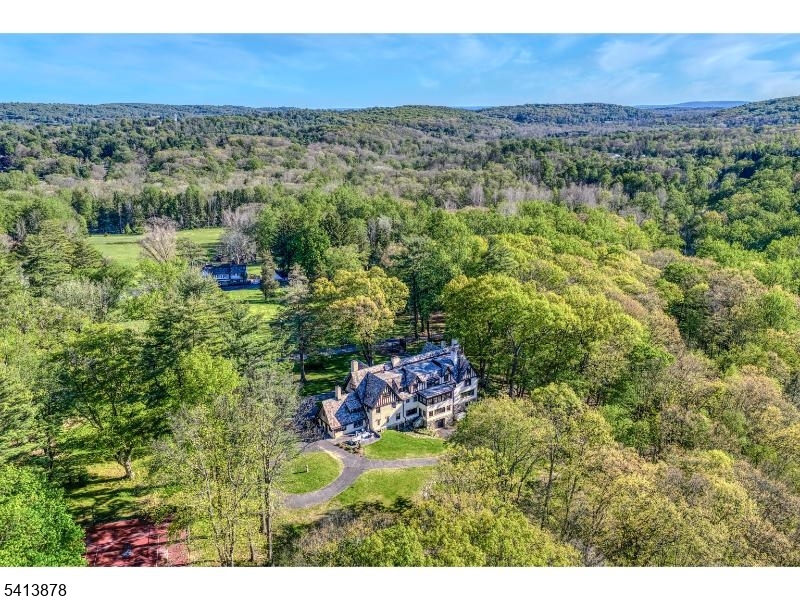 251 Mountainside Road Mendham, NJ 07945 - Photo 44 of 49