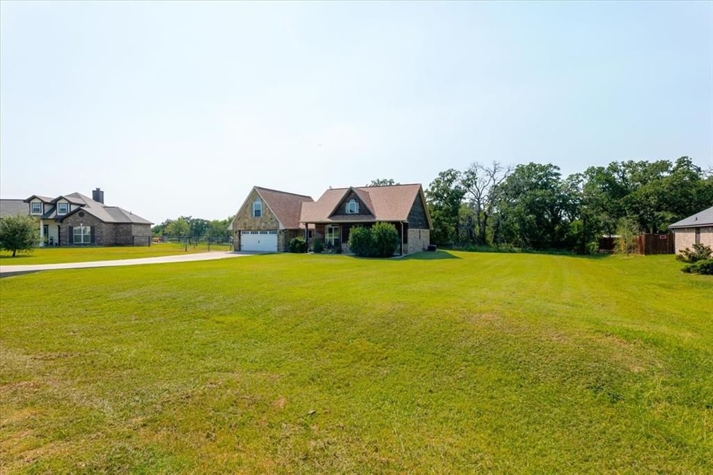 181 Savannah Drive Weatherford, TX 76087 - Photo 27 of 36 a view of a city