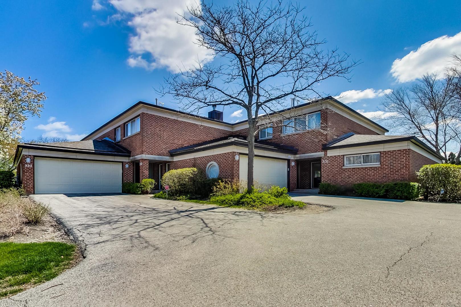 331 Milford Road Deerfield, IL 60015 - Photo 1 of 32