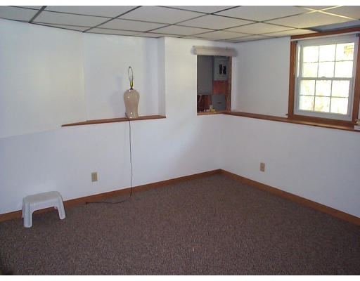 10 Kilsyth Road Norton, MA 02766 - Photo 16 of 18 Gallery Image 16