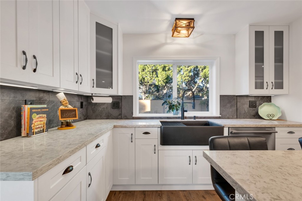 19081 Braemore Road Porter Ranch, CA 91326 - Photo 23 of 58