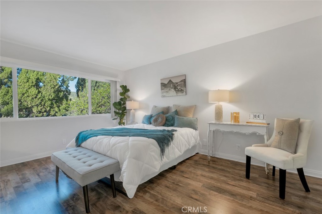 19081 Braemore Road Porter Ranch, CA 91326 - Photo 33 of 58