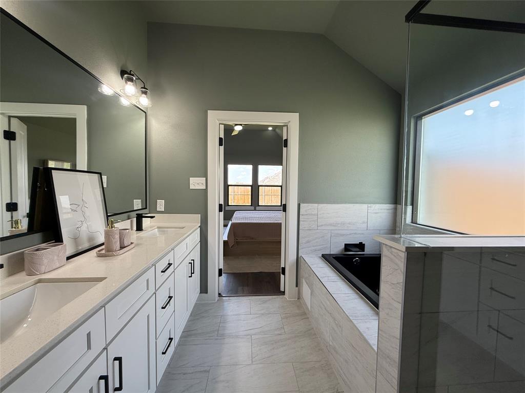 201 Reliance Road Godley, TX 76044 - Photo 18 of 29 Gallery Image 18