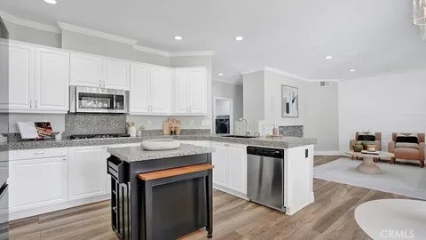 $1,799,000 | 103 North Beggerly Circle, Placentia, CA 92870