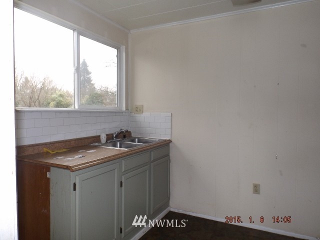 1745 Bishop Road Southwest Tumwater, WA 98512 - Photo 4 of 11 Gallery Image 4
