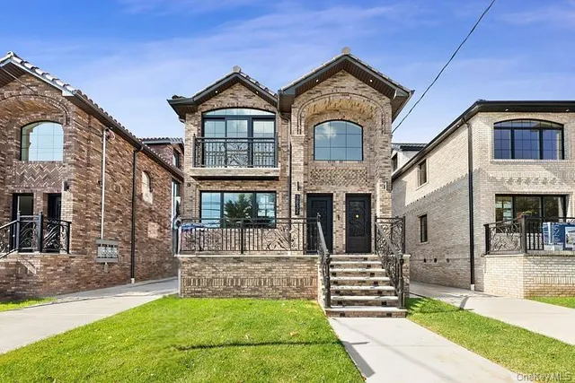 $2,360,000 | 38-32 215th Street | Bayside