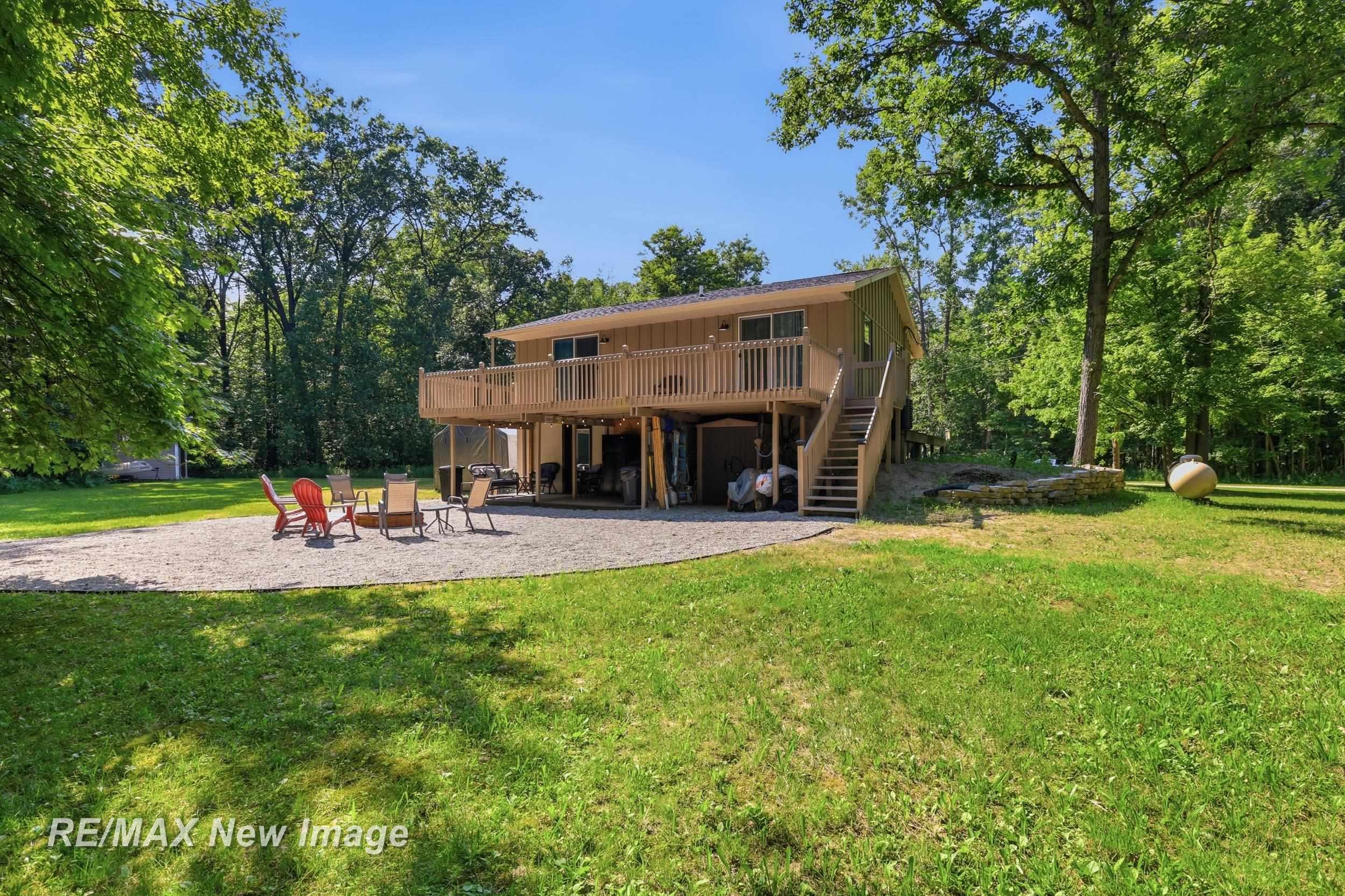 133 North Magruder Road Shepherd, MI 48883 - Photo 26 of 32