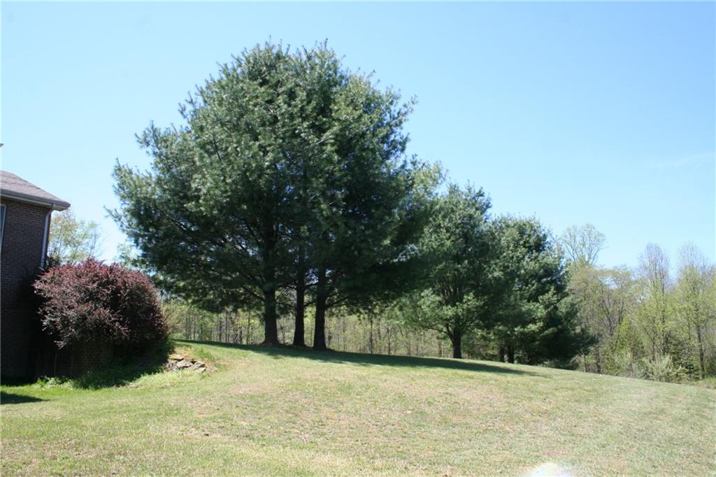 9044 Grandview Road Columbus, IN 47201 - Photo 12 of 17