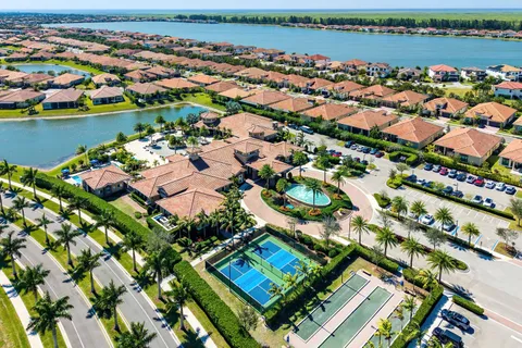 $835,000 | 11990 Kalmar Circle South, Parkland, FL 33076